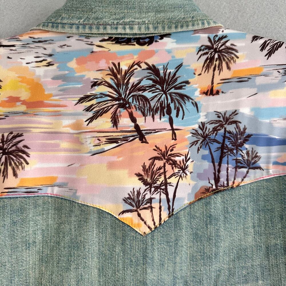 Le Superbe Surf Cowboy Pearl Button Western Shirt Sun Faded Denim Revolve Sz 8 - Picture 7 of 12
